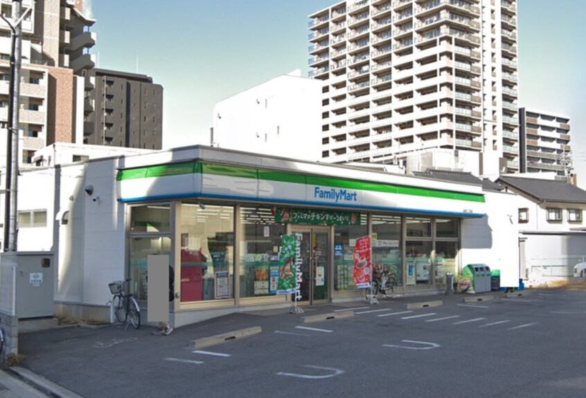 ファミリーマート(コンビニ)まで314m メイクスWアート上前津V