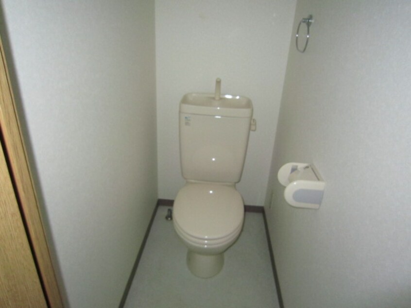 トイレ アメニティ－八田