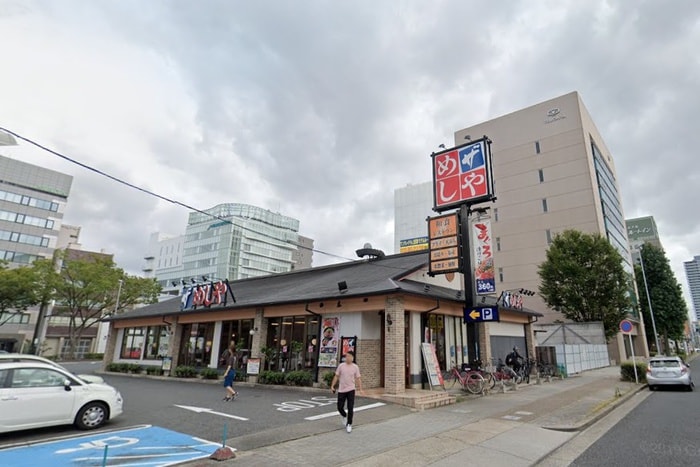 ザ・めしや上前津店(その他飲食（ファミレスなど）)まで650m フレール上前津