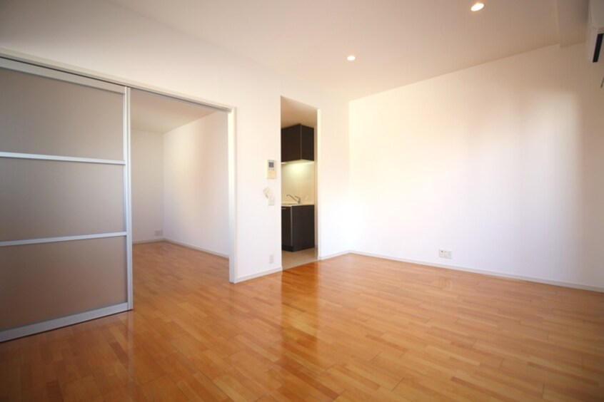 居室 エルミタ－ジュ新栄