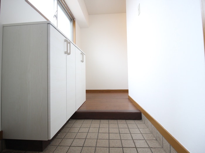 玄関 エステート小島