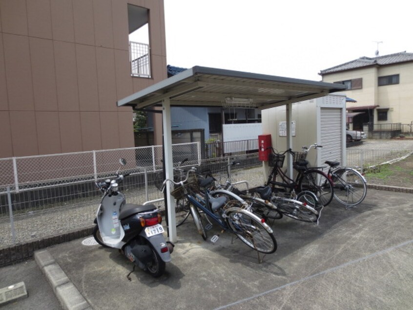 駐輪場 グリーン