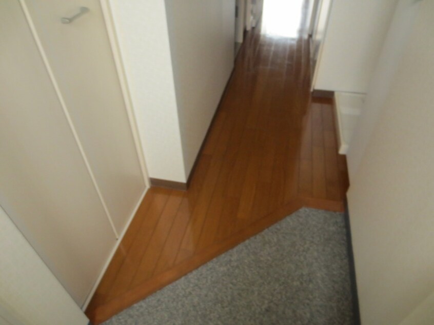 玄関 クリサスレジデンス枇杷島