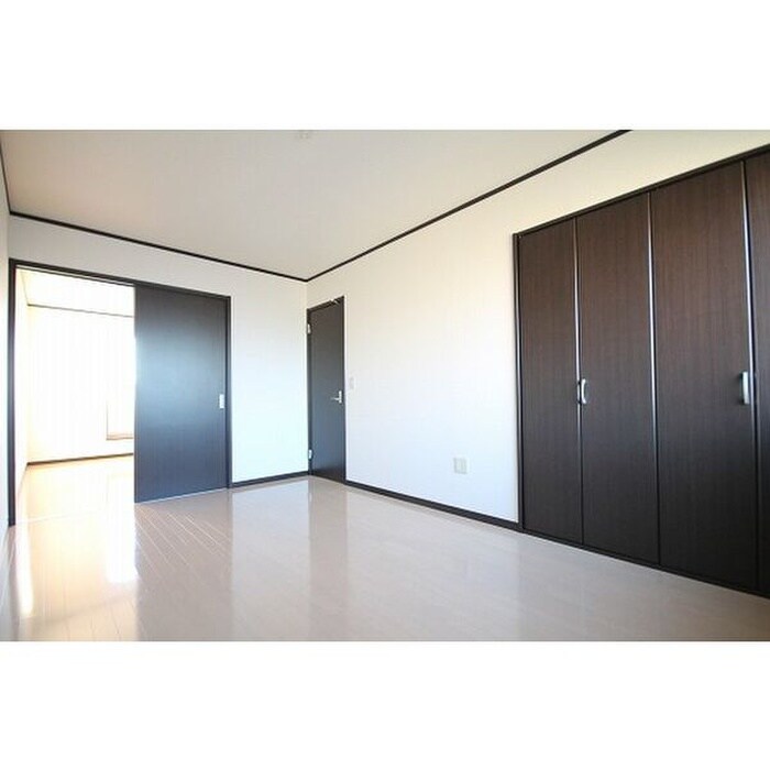 居室 エポック榮生