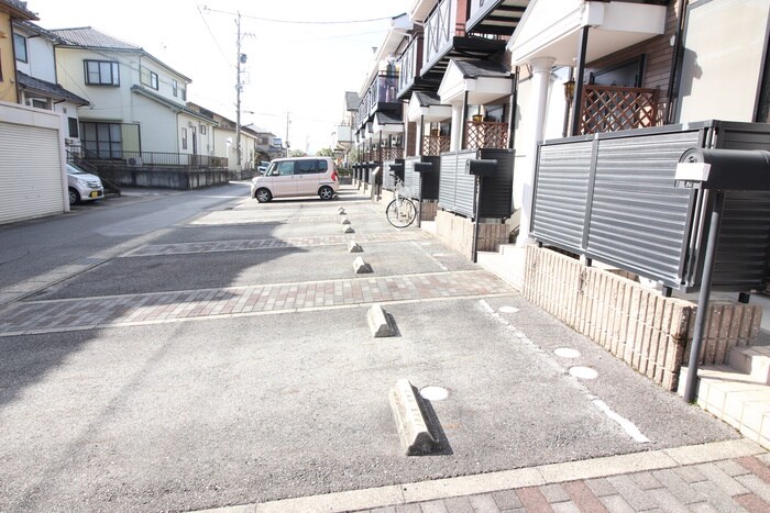 駐車場 ファミール松花B