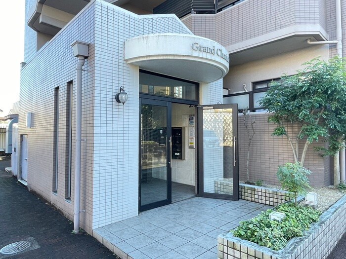 エントランス部分 グランシャリオ