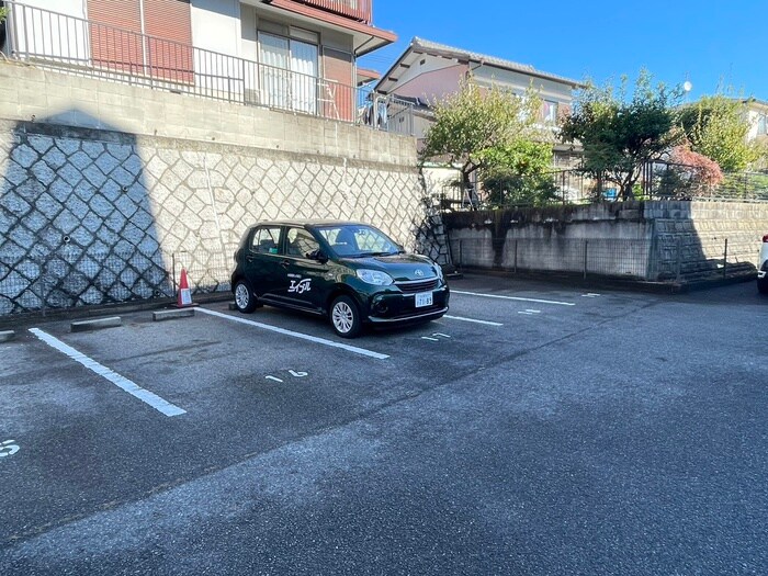 駐車場 グランシャリオ