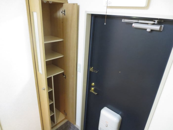 靴箱 ＡＭＥＮＩＴＹ中央