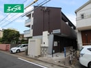 BROWNSの外観