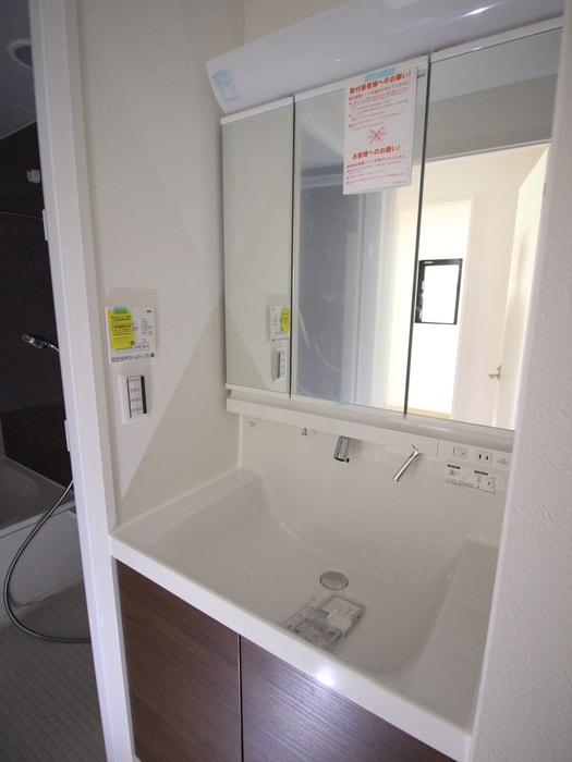 洗面 レジデンシア花の木