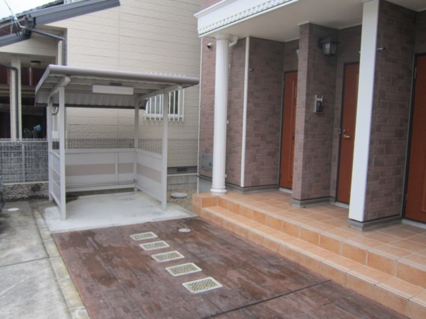 駐輪場 カ－サエスパシオ