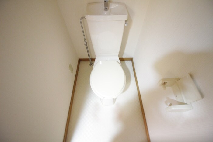 トイレ カ－サ川並