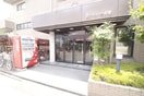 エントランス部分 センチュリー材菊