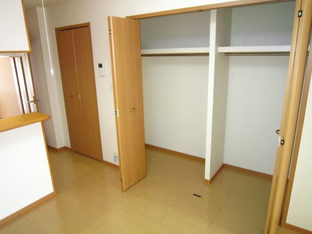 収納 セレ－ノ　デ－アＢ