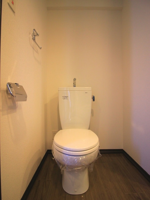 トイレ SK　BUILDING‐10