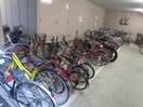 駐輪場 La  Douceur新栄