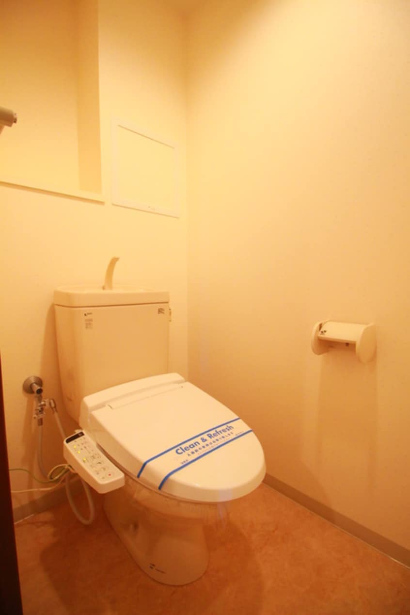 トイレ リバ－ジュ