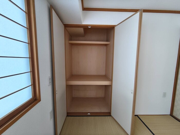 収納 Ｒ－ＣＯＵＲＴ泉