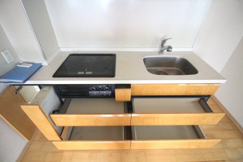 収納 Ｒ－ＣＯＵＲＴ泉