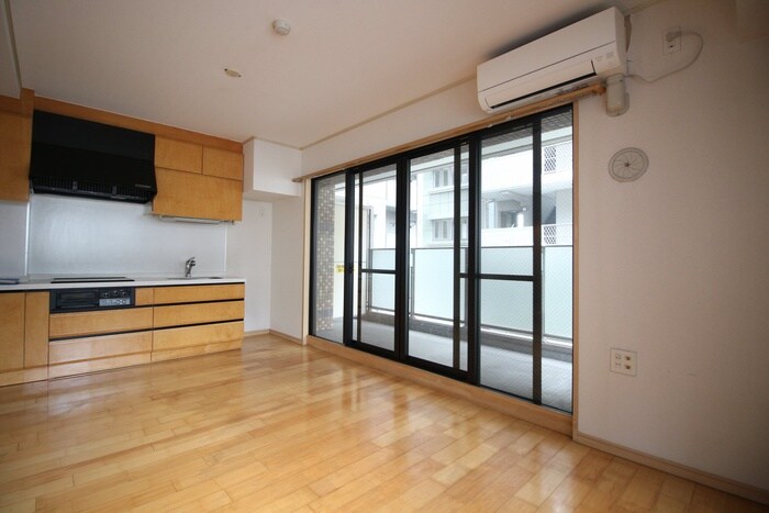 内観写真 Ｒ－ＣＯＵＲＴ泉