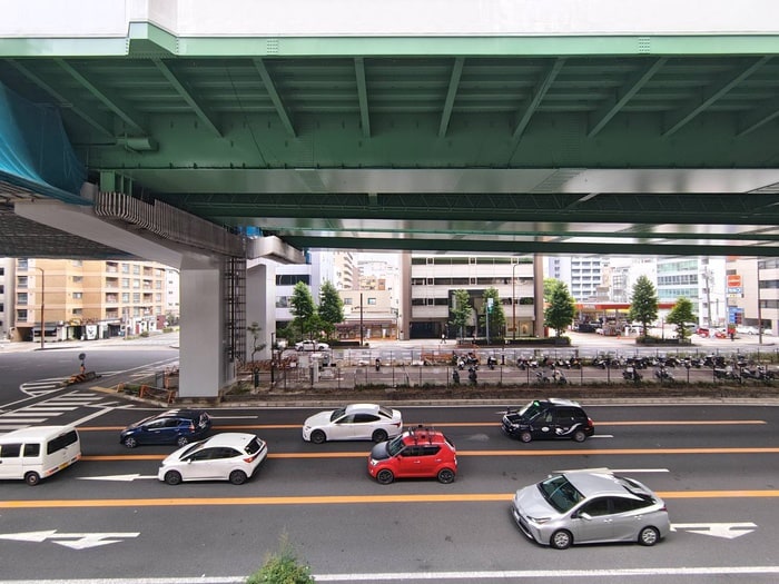 室内からの展望 Ｒ－ＣＯＵＲＴ泉