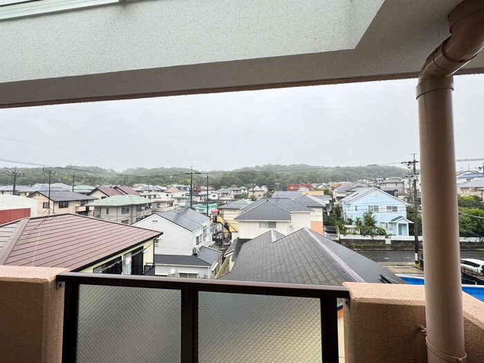 室内からの展望 ＵＮＡＸ 名東