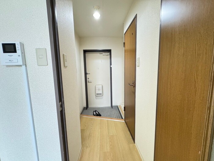 廊下 ＵＮＡＸ 名東