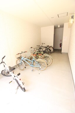 駐輪場