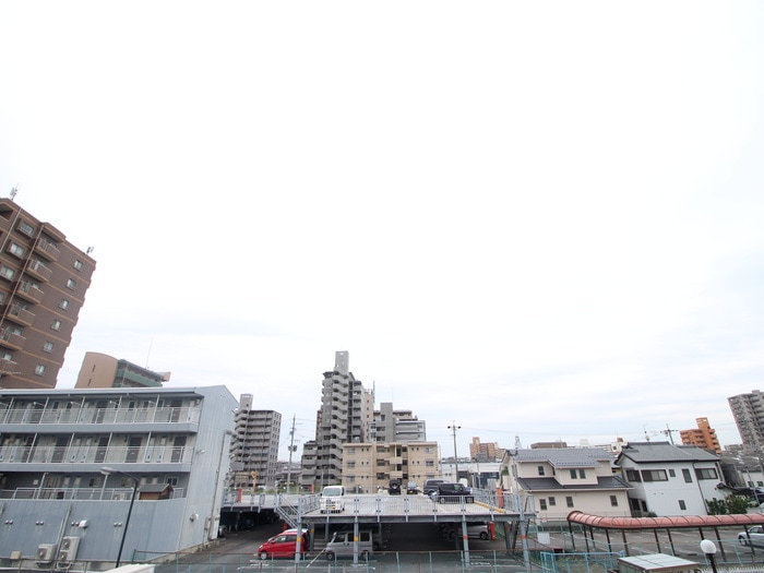 室内からの展望 カシ－タス城下