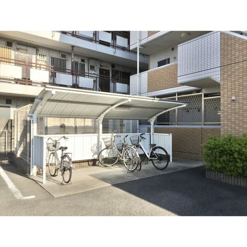 駐輪場 プルミエコ－ト