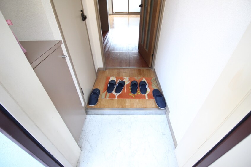 玄関 黎明マンション