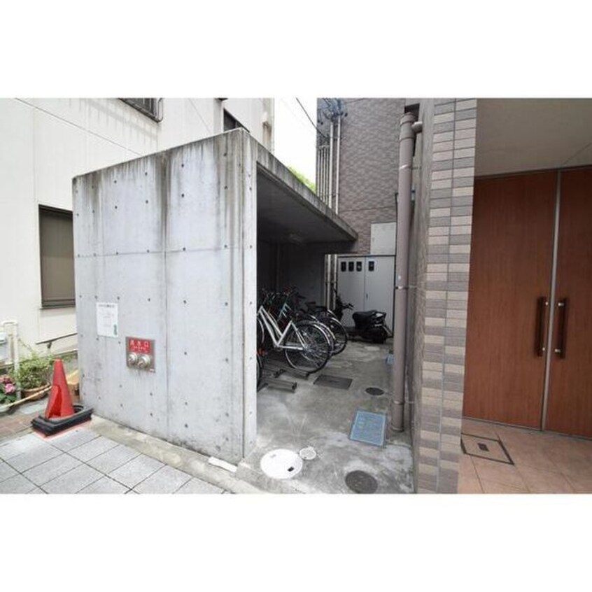 駐輪場 Ｔ－ＷＥＳＴ