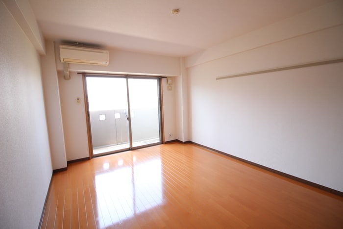 内観写真 Ｔ－ＷＥＳＴ