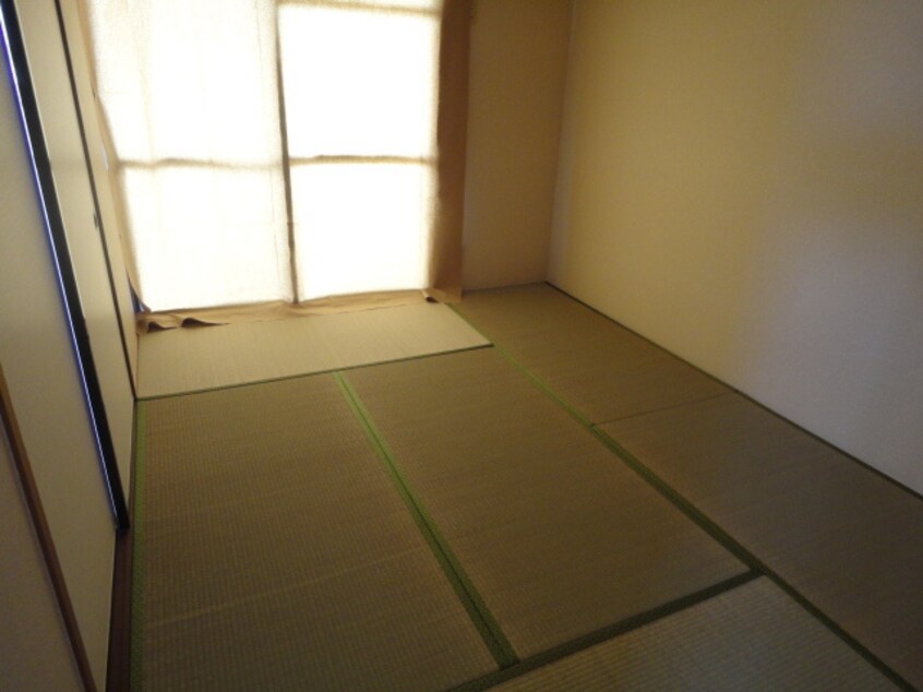 居室 カサ松下