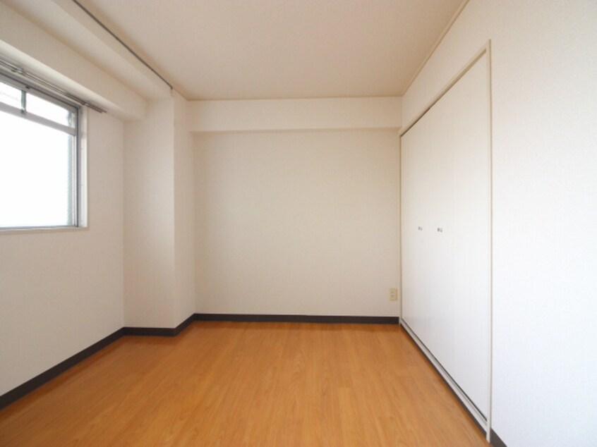 居室 メゾン清水