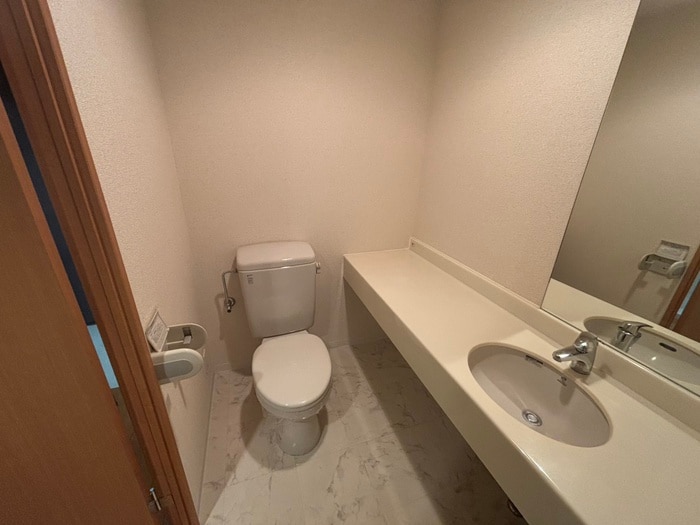 トイレ パルティ－ダ