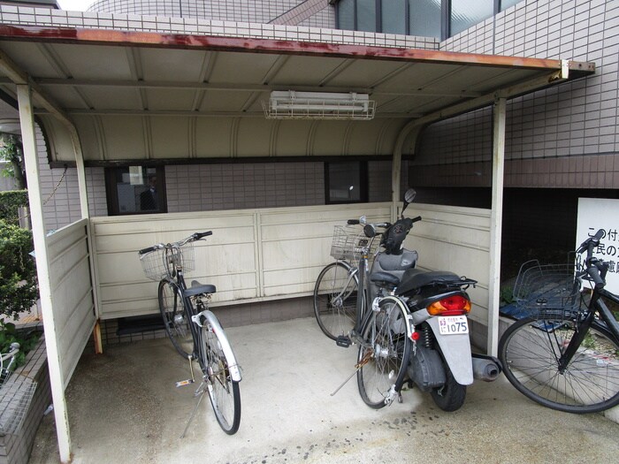 駐輪場 シャンポ－ル大針