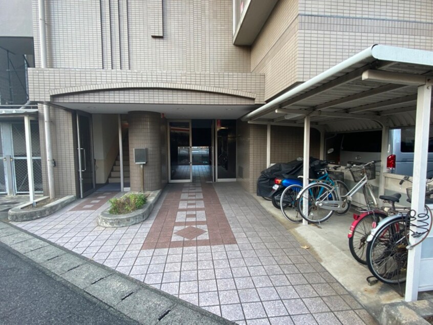 エントランス部分 ジャルダン桜町