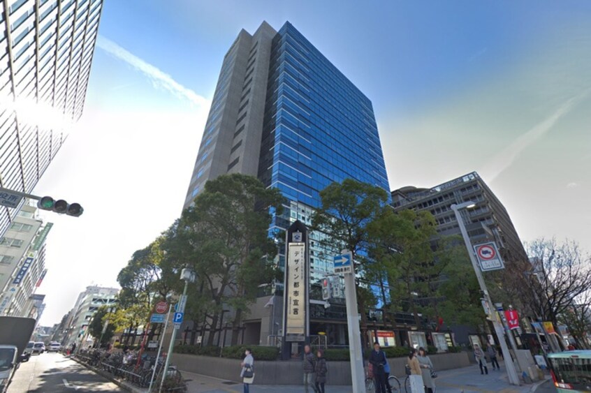 中区役所(役所)まで700m プリンセス瓦町