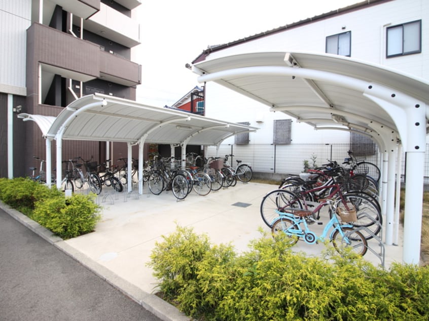 駐輪場 プライム松原