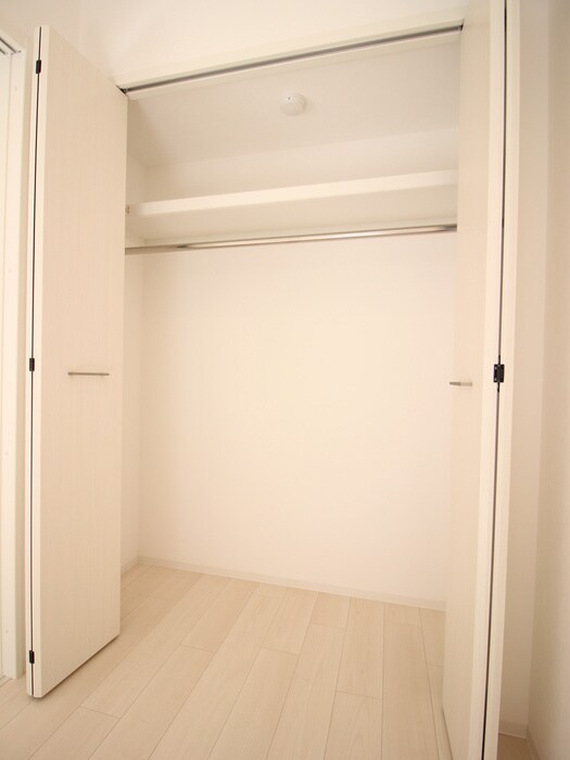 収納 リーデンス名古屋駅西