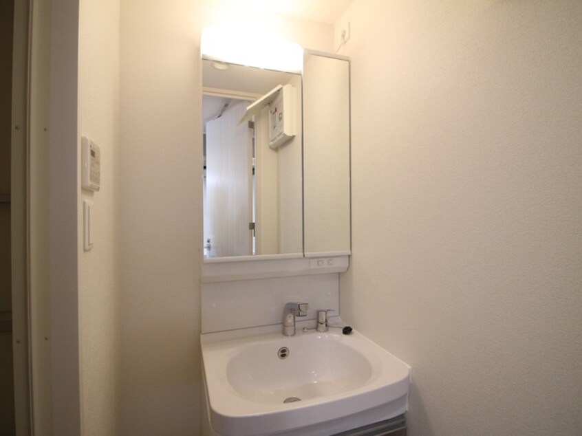 洗面 ﾌﾟﾚｻﾝｽ名駅南ｴﾃﾞｨﾌｨｽ(501)