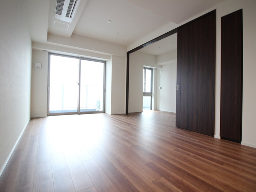 居室 ﾌﾟﾗｳﾄﾞﾀﾜｰ名古屋栄(2506)