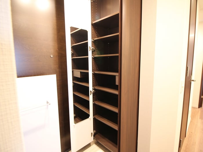 靴箱 ﾌﾟﾗｳﾄﾞﾀﾜｰ名古屋栄(2506)