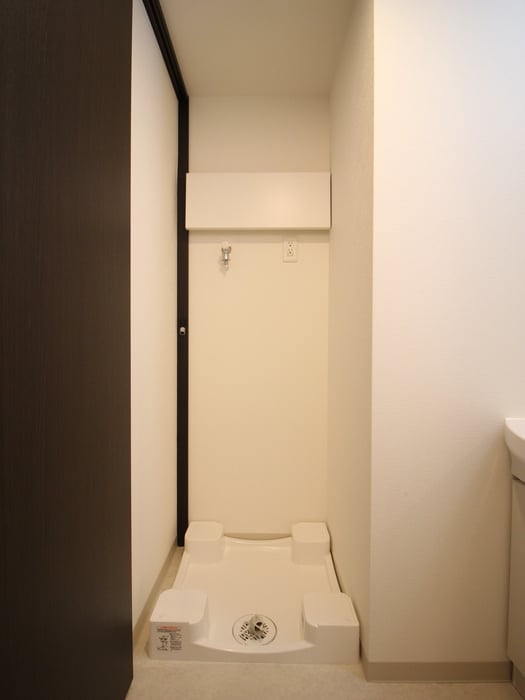 洗濯機置場 ｴｽﾃﾑｺｰﾄ名古屋TWIN EAST