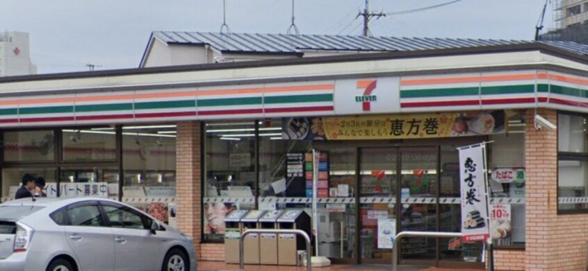 セブンイレブン大秋町2丁目店(コンビニ)まで400m ｴｽﾃﾑｺｰﾄ名古屋TWIN EAST