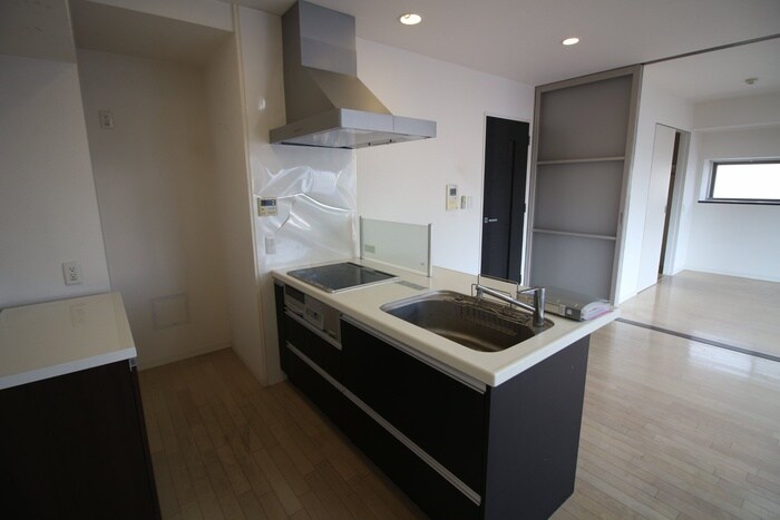 キッチン ア－デン泉プレミア