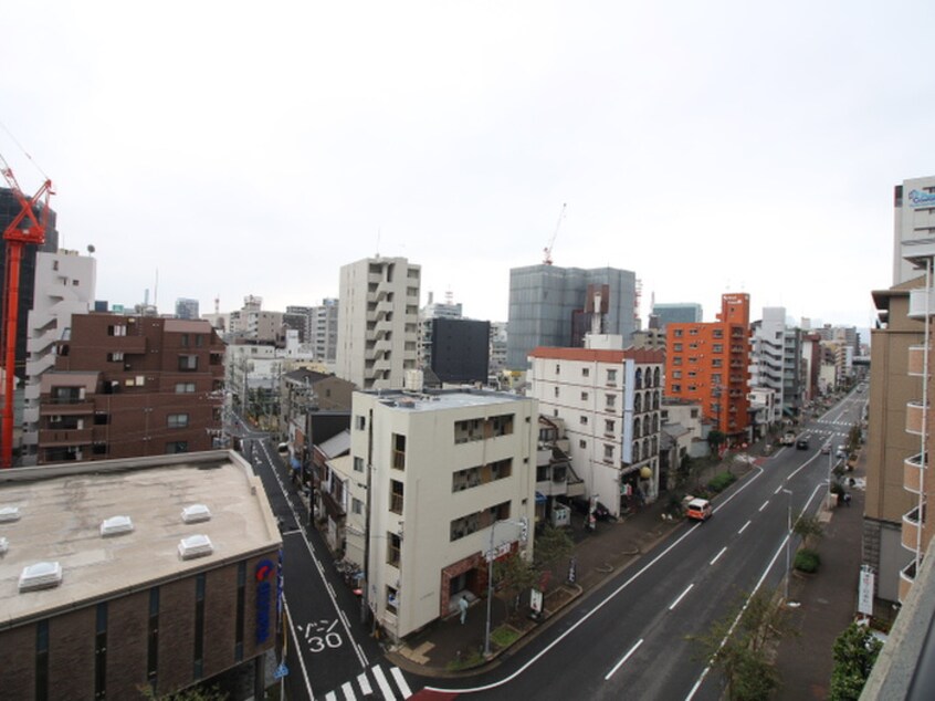 室内からの展望 ア－デン泉プレミア