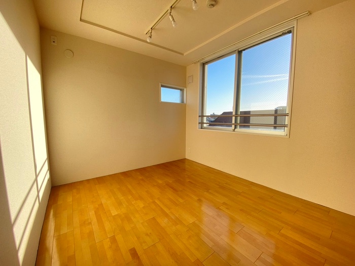 居室 Branche 本陣