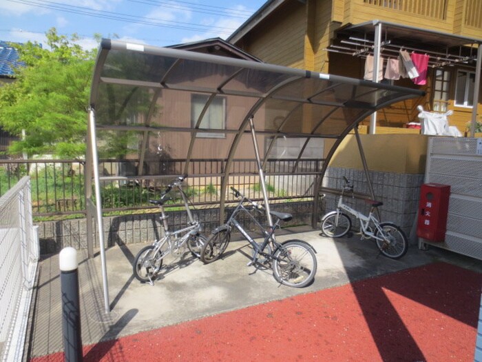 駐輪場 ESPERANZA
